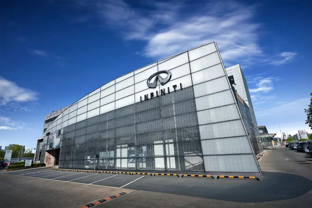 ����Ӣ�����